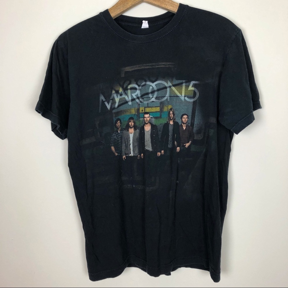 Maroon 5 Band tee